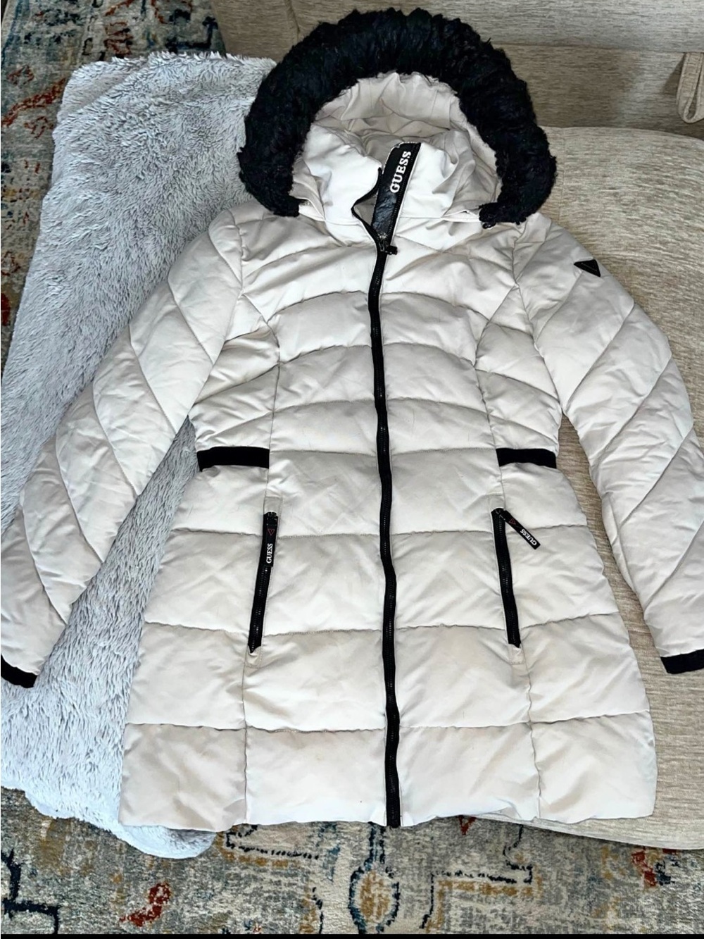 GUESS White Quilted Puffer Coat with Black Trim and Faux Fur Hood